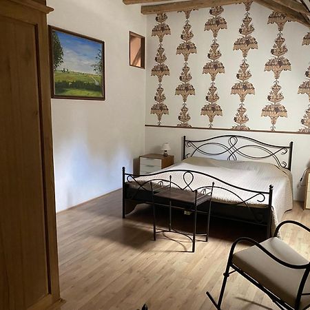 Gites Chateau Le Bois Saint-Julien-aux-Bois Екстериор снимка
