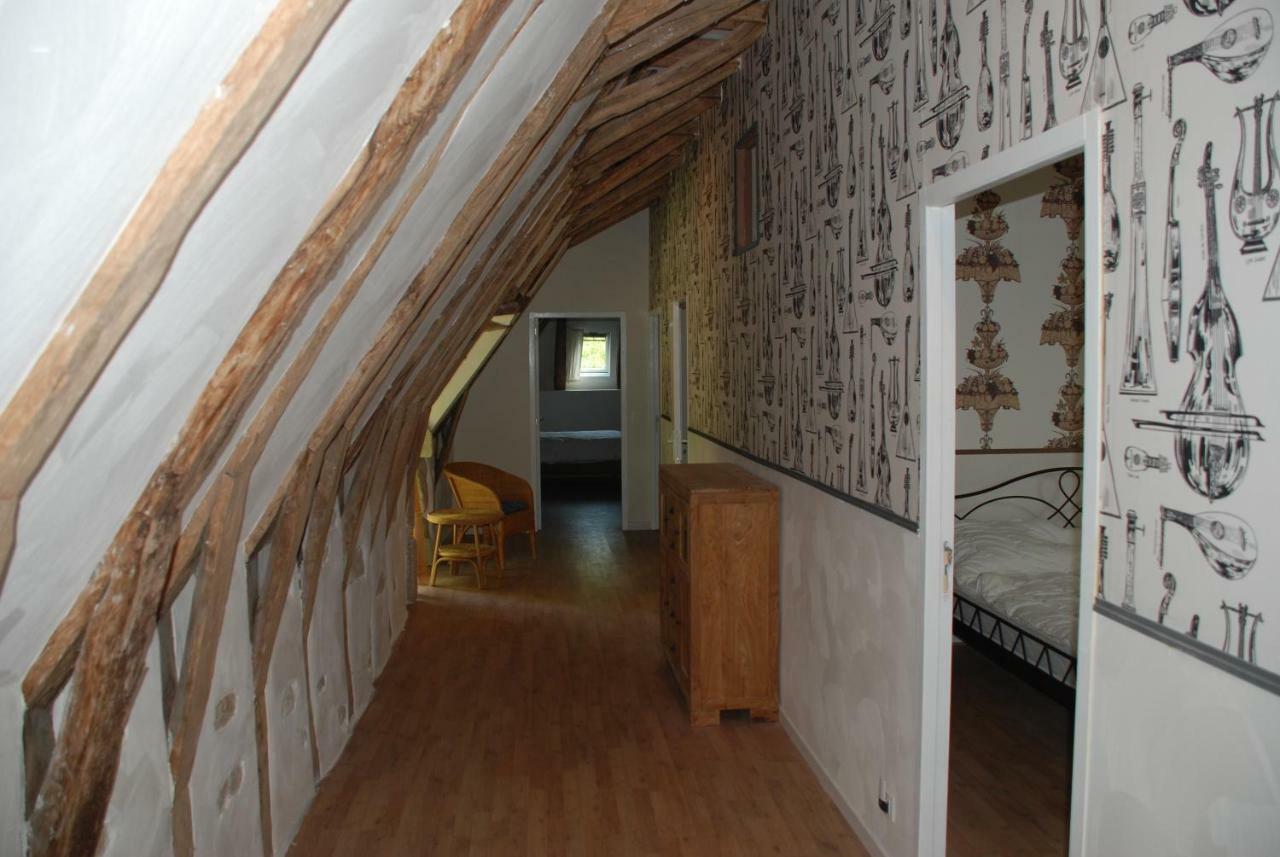 Gites Chateau Le Bois Saint-Julien-aux-Bois Екстериор снимка